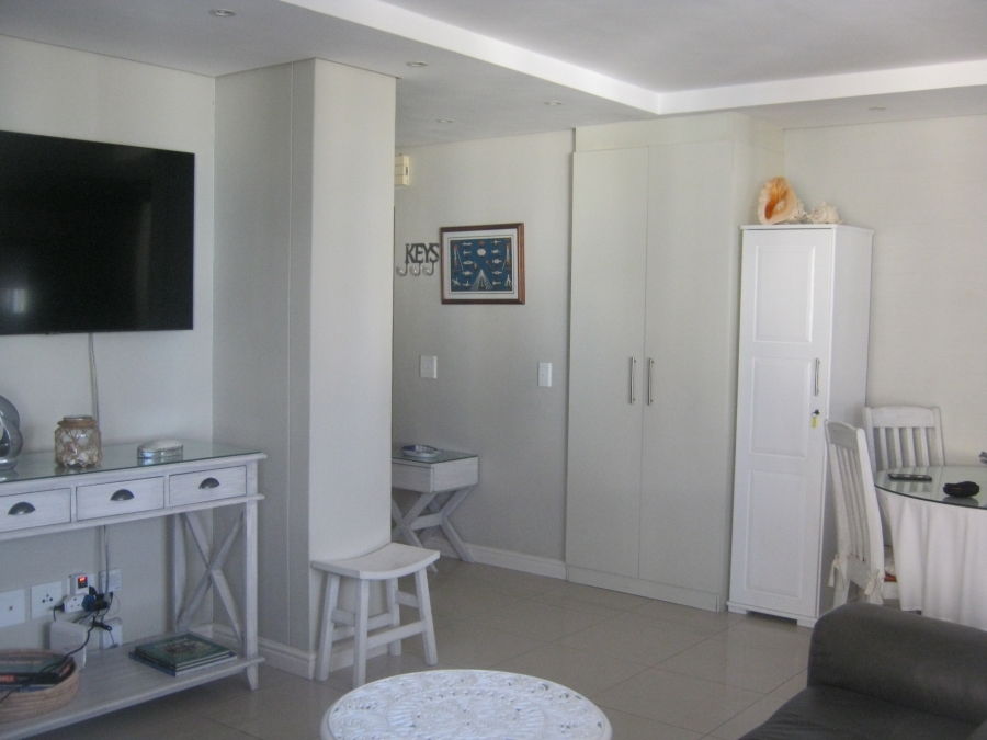 To Let 2 Bedroom Property for Rent in Strand Central Western Cape